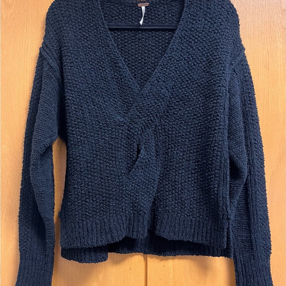 Free People Black V-Neck Sweater with Chunky Knit Small Non smoking home